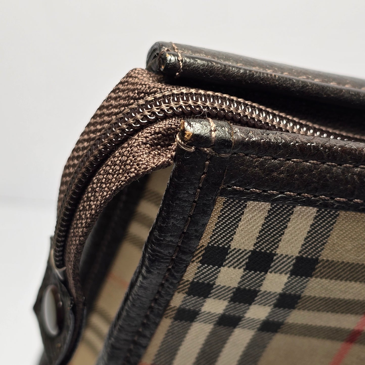 Burberry Vintage Nova Check Clutch