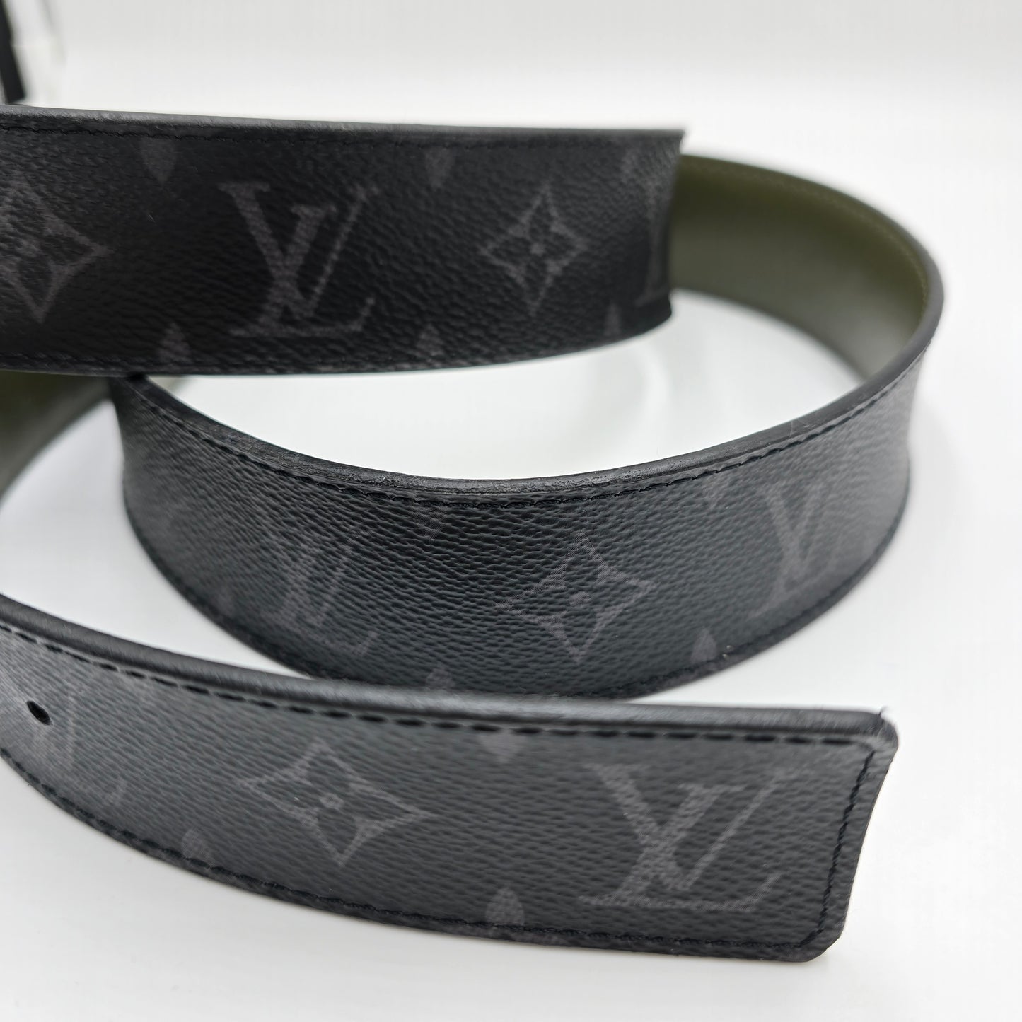 Louis Vuitton Line Reversible Belt 40MM- Black & Dark Olive